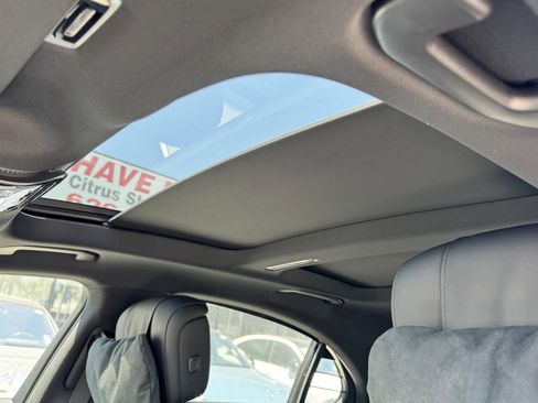 New 2025 Mercedes-Benz S 580e 4MATIC Sedan image 21