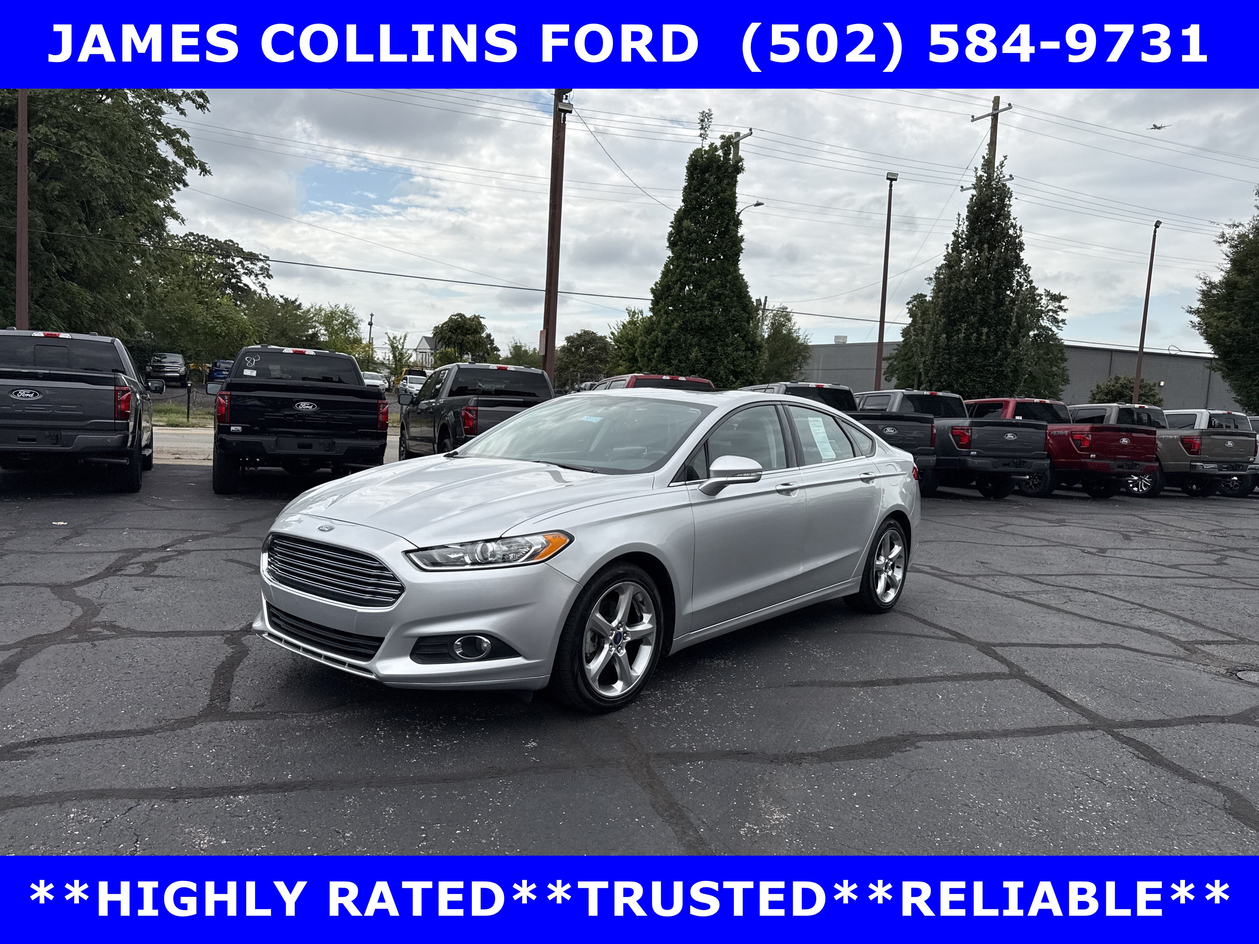 Used 2013 Ford Fusion SE FWD image 3