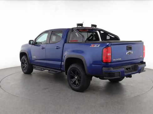 Used 2017 Chevrolet Colorado Z71 AWD/4WD image 4