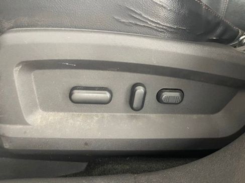 Used 2013 Ford Edge SEL FWD image 34
