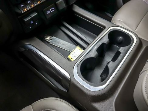 Used 2019 Chevrolet Silverado 1500 LTZ w/ LTZ Premium Package image 23