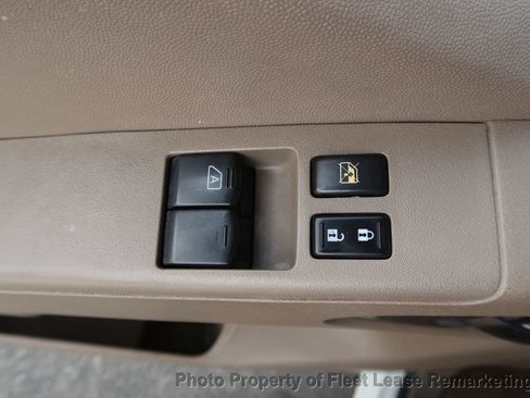 Used 2016 Nissan Frontier SV RWD image 35