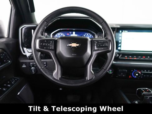 Used 2024 Chevrolet Silverado 1500 High Country w/ Technology Package image 9