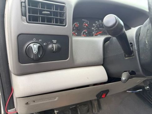 Used 2000 Ford F250 XLT RWD image 17