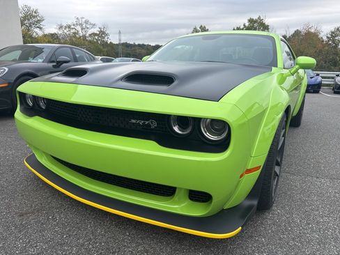 Used 2023 Dodge Challenger SRT Hellcat image 5