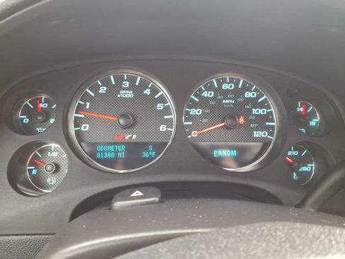 Used 2010 Chevrolet Avalanche LT w/ Luxury Package image 13