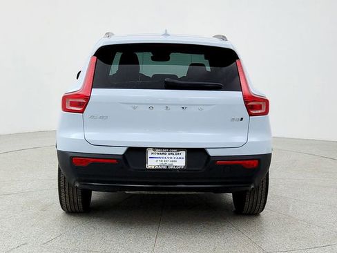 New 2026 Volvo XC40 B5 Plus w/ Protection Package Premier image 6