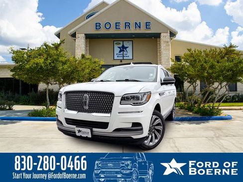 Used 2024 Lincoln Navigator L Reserve AWD/4WD image 1
