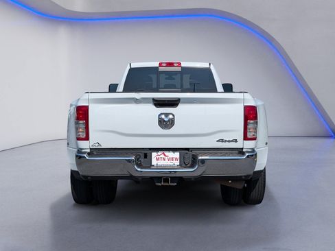 Used 2024 RAM 3500 Tradesman w/ Chrome Appearance Group AWD/4WD image 8