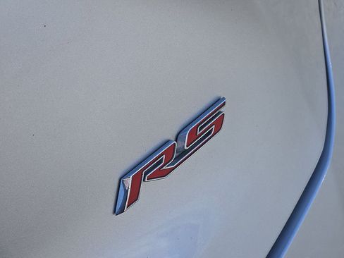Used 2022 Chevrolet Blazer RS w/ Enhanced Convenience Package FWD image 9