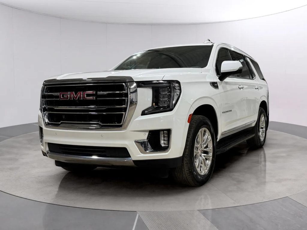 Used 2021 GMC Yukon SLT w/ SLT Luxury Package AWD/4WD image 7