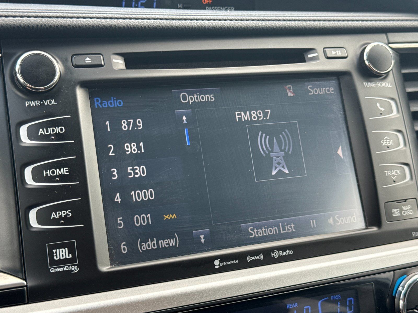 Used 2018 Toyota Highlander Limited AWD/4WD image 14