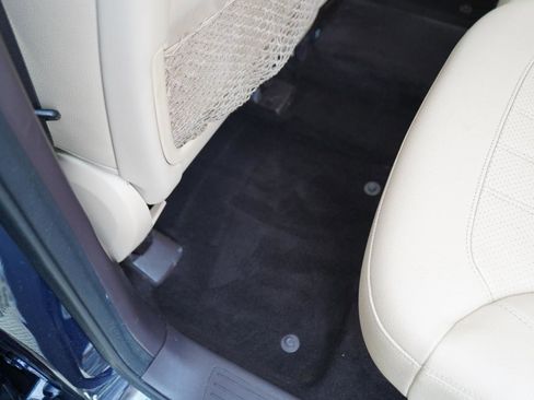 Used 2017 Mercedes-Benz GLE 350 4MATIC image 45