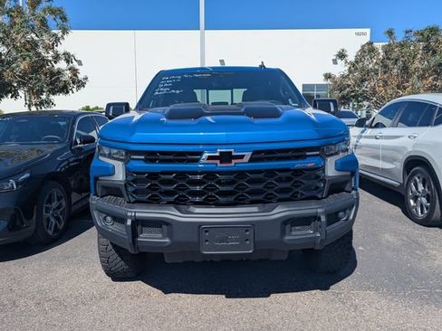 Used 2023 Chevrolet Silverado 1500 ZR2 w/ ZR2 Bison Edition AWD/4WD image 2