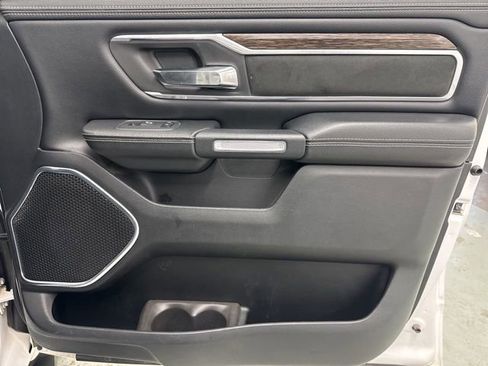 Used 2019 RAM 1500 Laramie image 25