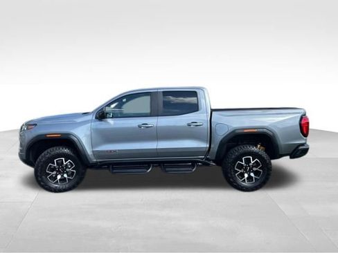 Used 2025 GMC Canyon AT4 w/ AT4X Package AWD/4WD image 3