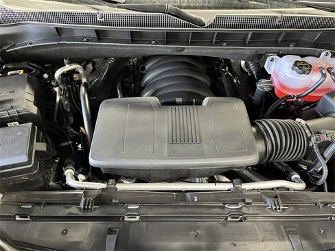 New 2026 Chevrolet Suburban Premier w/ Sun And Tow Package image 28