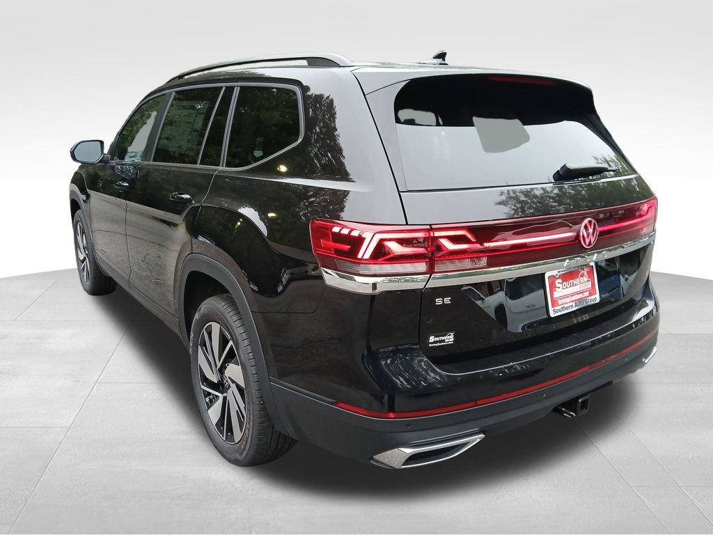 Used 2026 Volkswagen Atlas SE FWD image 3