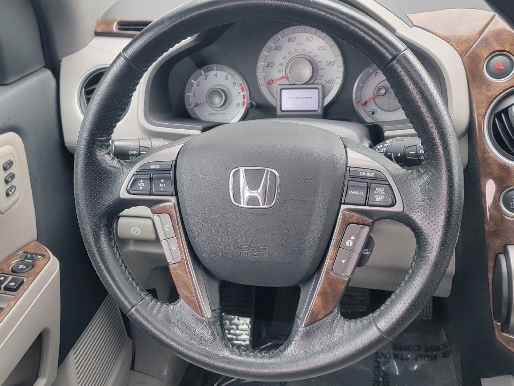 Used 2015 Honda Pilot Touring image 19