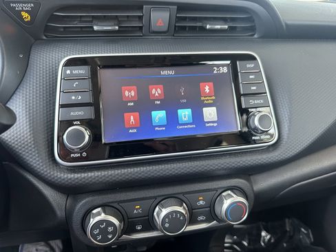 Used 2023 Nissan Kicks S image 17