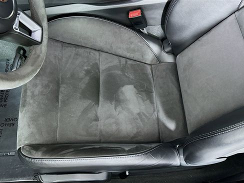 Used 2018 Porsche 718 Cayman GTS image 20