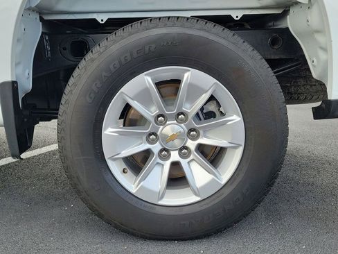 Certified 2025 Chevrolet Silverado 1500 LT image 32