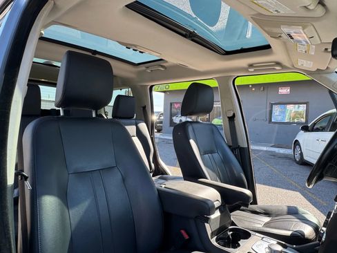 Used 2015 Land Rover LR4 HSE image 20