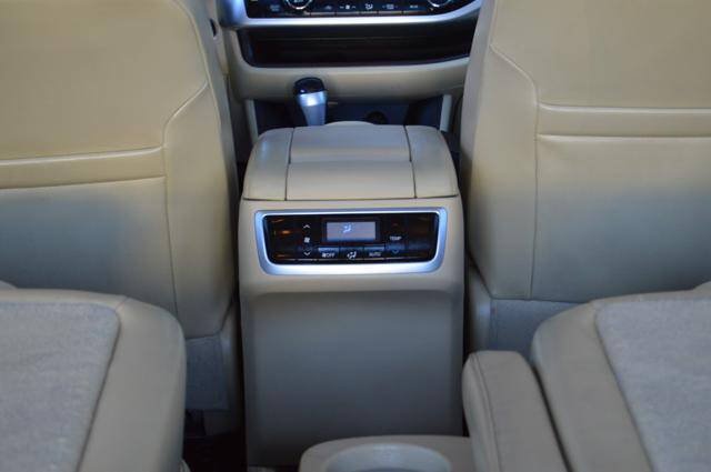Used 2015 Toyota Highlander XLE FWD image 67