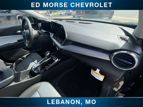 New 2026 Chevrolet Trax LT w/ Driver Confidence Package FWD image 26