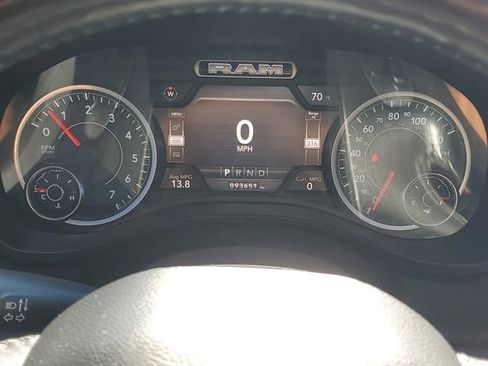 Used 2020 RAM 1500 Big Horn AWD/4WD image 20