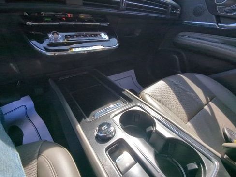 Used 2024 Lincoln Corsair Reserve w/ Equipment Group 201A image 29