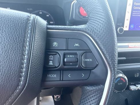 Certified 2026 Toyota Tacoma TRD Sport AWD/4WD image 14