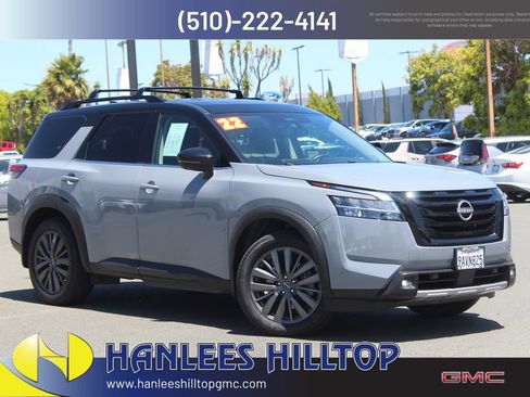 Used 2022 Nissan Pathfinder SL w/ SL Premium Package FWD image 1