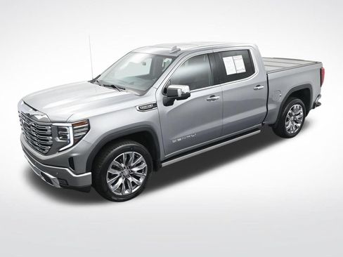 Used 2024 GMC Sierra 1500 Denali w/ Denali Reserve Package AWD/4WD image 22