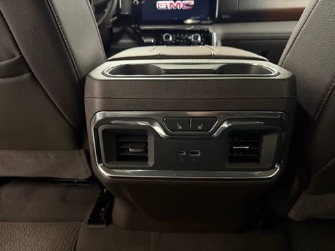 New 2026 GMC Sierra 2500 Denali w/ Denali Reserve Package image 17