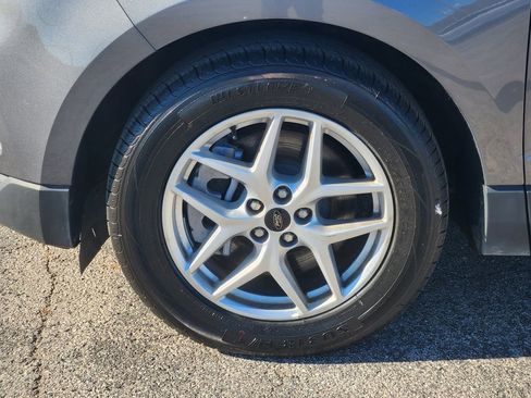 Used 2024 Ford Edge SEL image 13
