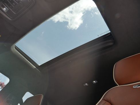 Used 2025 GMC Sierra 2500 Denali Ultimate w/ Max Trailering Package AWD/4WD image 5