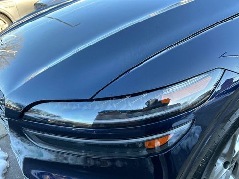 Used 2026 Genesis GV70 2.5T Advanced image 7