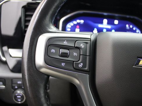 Used 2022 Chevrolet Silverado 1500 LT image 36