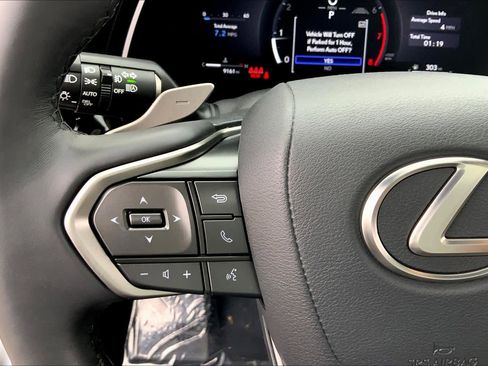 Used 2025 Lexus RX 350 Premium image 23