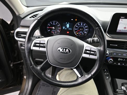 Used 2021 Kia Telluride EX image 15