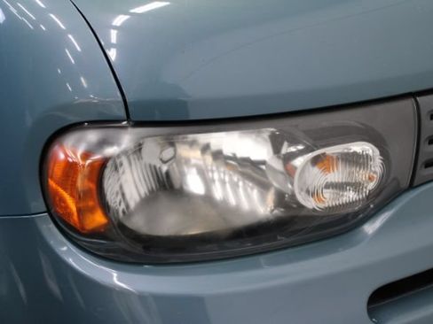 Used 2009 Nissan Cube 1.8 S w/ Interior Designer Pkg FWD image 22