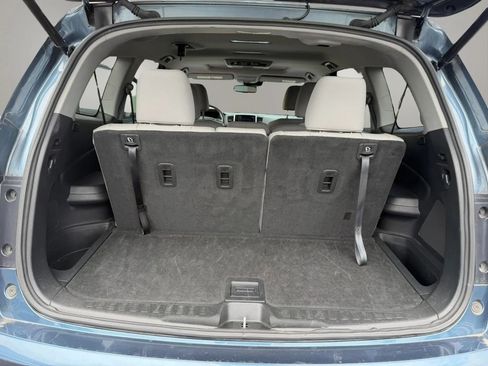 Used 2017 Honda Pilot Touring image 14