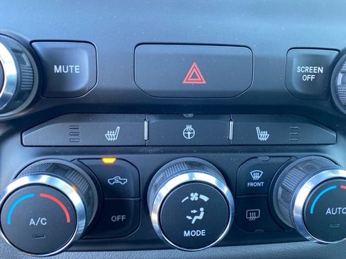 Used 2021 RAM 1500 Big Horn AWD/4WD image 15
