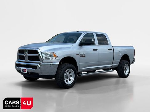 Used 2017 RAM 2500 Tradesman w/ Chrome Appearance Group AWD/4WD image 3