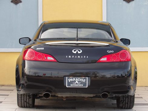 Used 2014 INFINITI Q60 Convertible w/ Premium Package image 6