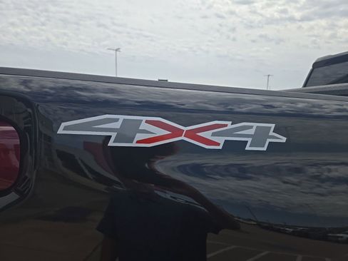 Used 2021 Chevrolet Silverado 2500 LT w/ Texas Edition AWD/4WD image 7