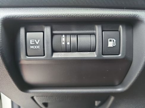 New 2026 Subaru Crosstrek 2.5i Limited AWD/4WD image 32
