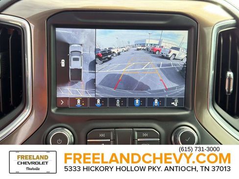 Used 2019 Chevrolet Silverado 1500 High Country w/ Technology Package image 34