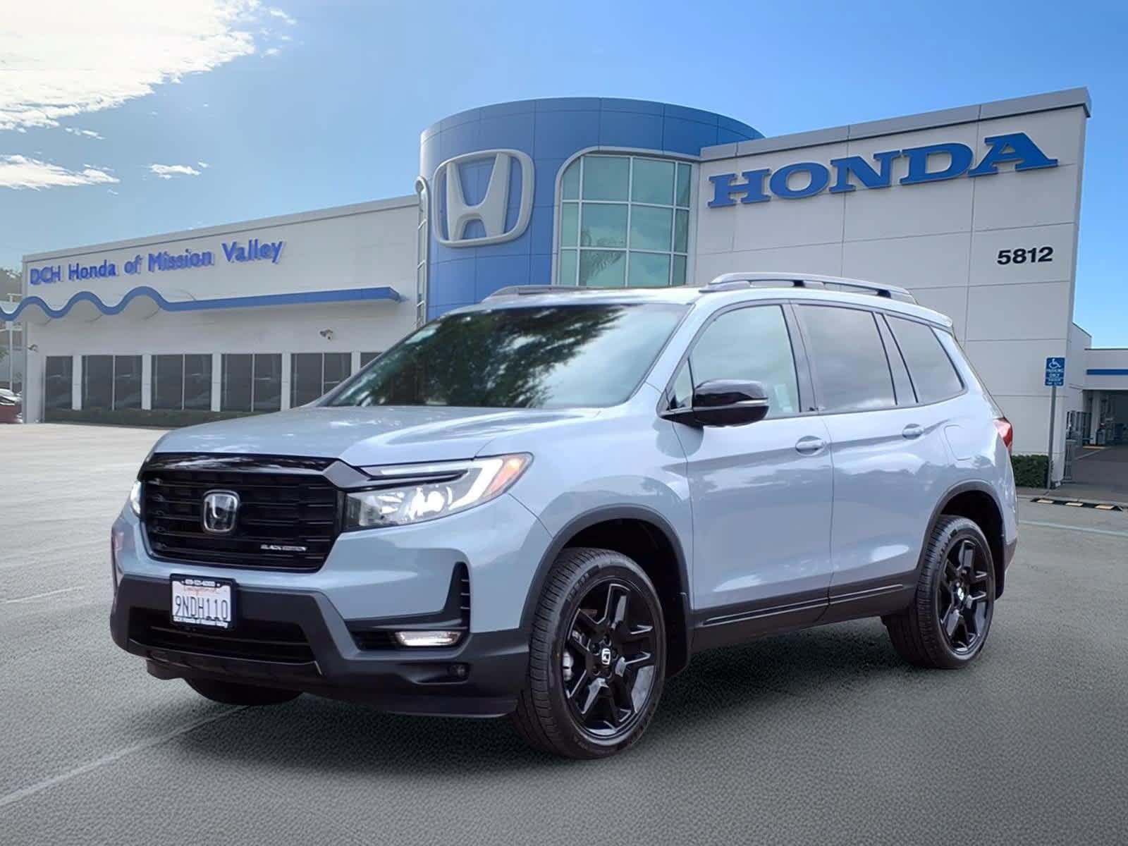 Used 2024 Honda Passport Black Edition image 1